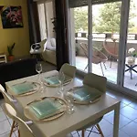 Soyeux De La Bruyere/ Grenoble*parking Gratuit Grenoble